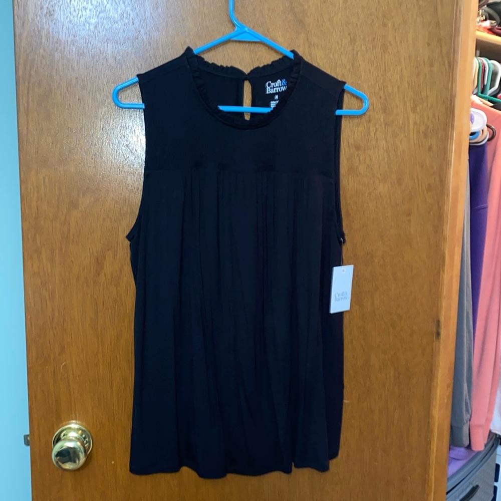 Womens tank top size medium black